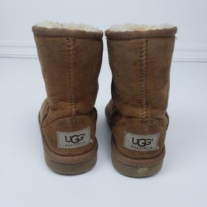 Girls Ugg Boots Classic Tan